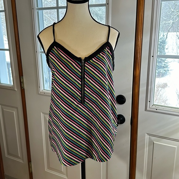 Roxy Tank Top - Picture 1 of 8